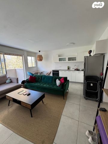 דירה, נחלת בנימין, פלורנטין, תל אביב יפו