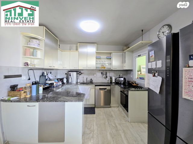 דופלקס, שדרות בגין, לב הפארק, רעננה