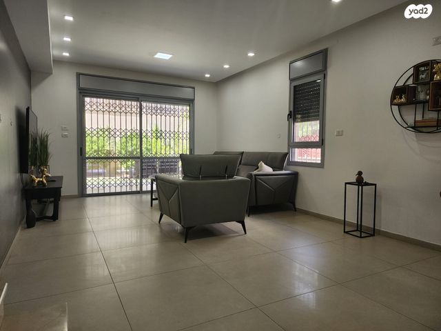 בית פרטי/ קוטג', עפרוני, פלח שבע, באר שבע