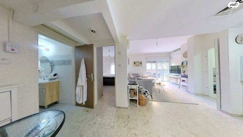 דירת גן, נווה עמית, רחובות