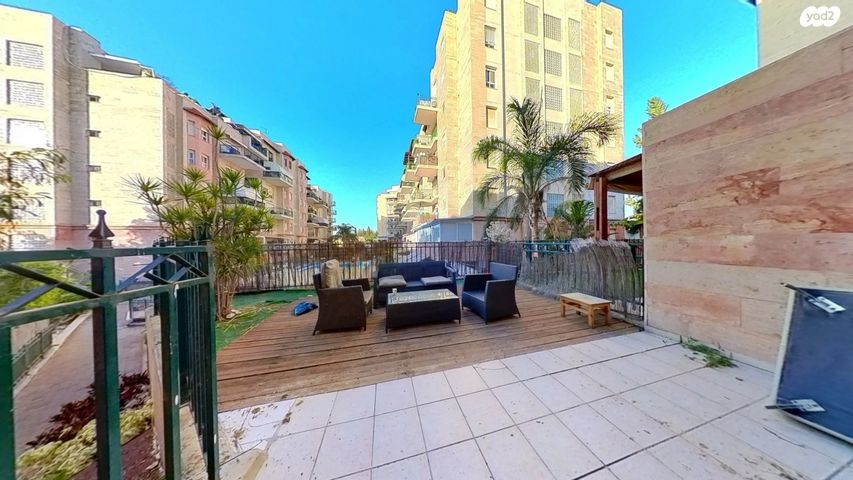 דירת גן, נווה עמית, רחובות