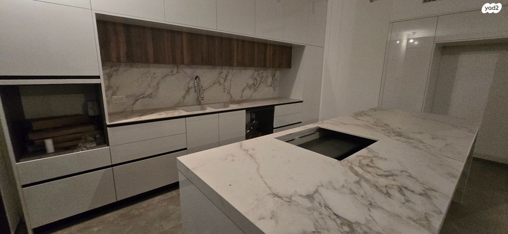 גג/ פנטהאוז, יצחק שמיר, רמת הדר, גבעת שמואל