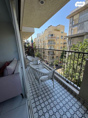 דירה, נחלת בנימין, פלורנטין, תל אביב יפו