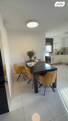 דירה, הכינור, גבעת זאב