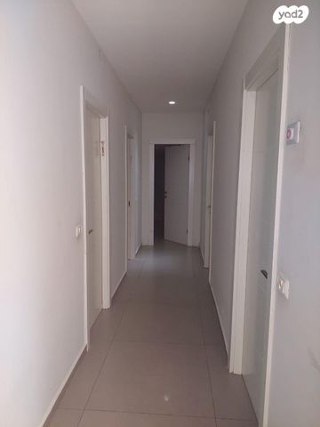 בית פרטי/ קוטג', ק"ם, רמת החייל, תל אביב יפו