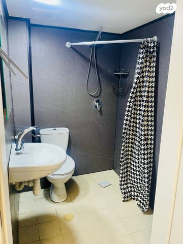 דירה, דרך בן גוריון 83, דרום מערב ותיק, בת ים