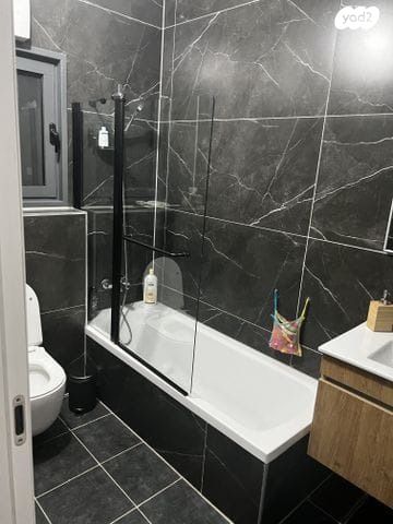 דירה, נעמי שמר, קרית אילון, חולון