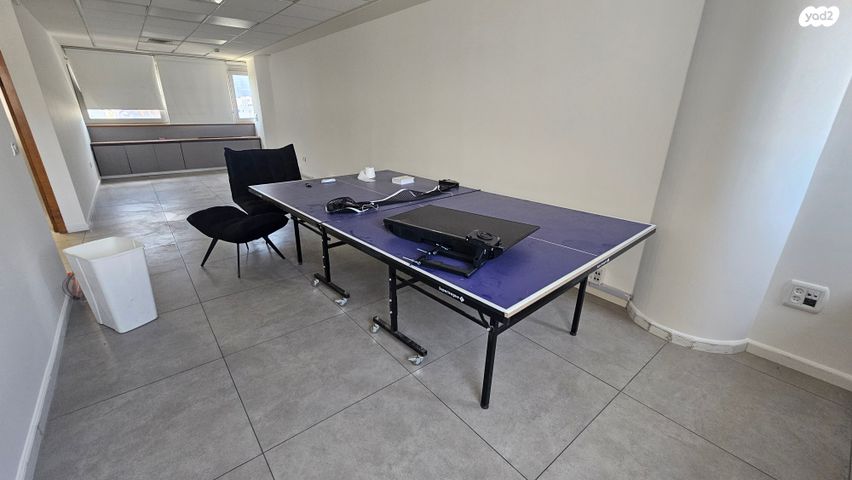 משרדים, יגאל אלון, ביצרון ורמת ישראל, תל אביב יפו