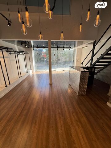 חנויות/ שטח מסחרי, הנמל 33, שער פלמר, תחנת רכבת השמונה, חיפה