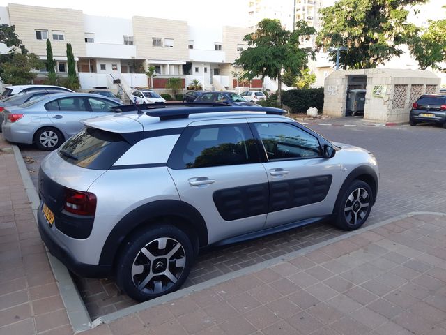 מודעת רכב סיטרואן C4