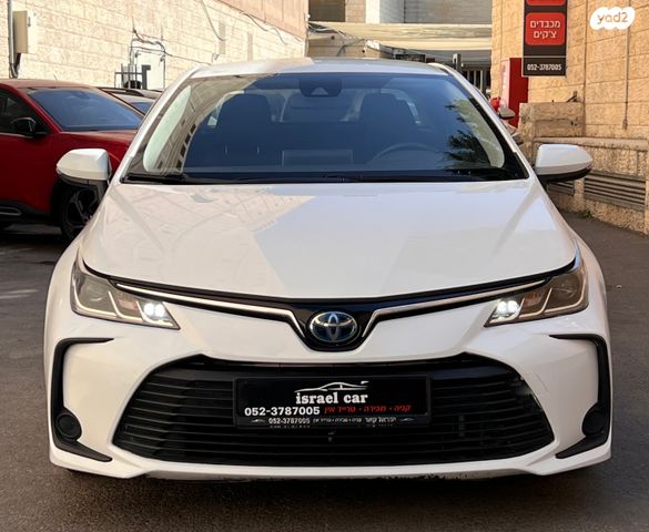 טויוטה קורולה