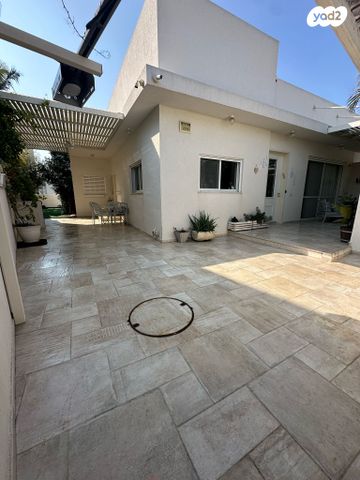 דו משפחתי, שורק 12, ברנע, אשקלון