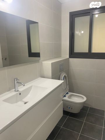 דירת גן, מודיליאני 2, הצפון החדש - דרום, תל אביב יפו