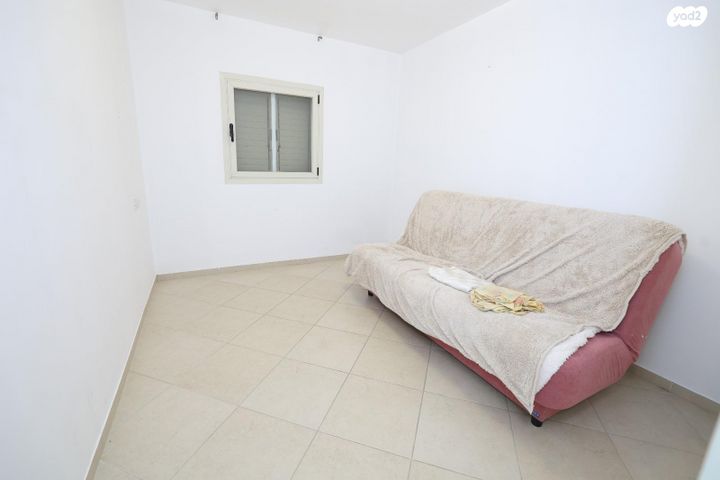 דירה, דב ברנע, רמות הרכס, באר שבע