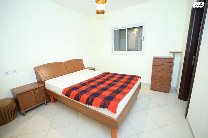 דירה, דב ברנע, רמות הרכס, באר שבע