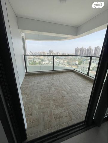 דירה, נעמי שמר 9, דרום חדש, פארק הים, בת ים