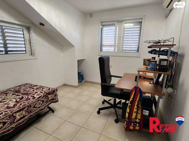 בית פרטי/ קוטג', השזיף 9, שיכוני המזרח, ראשון לציון