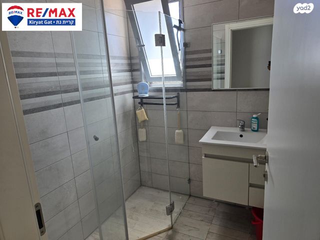 דירה, שדרות אבני החושן 5, כרמי גת, קרית גת