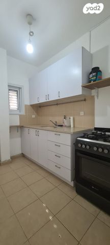 דירת גן, עין הקורא, אברמוביץ', ראשון לציון