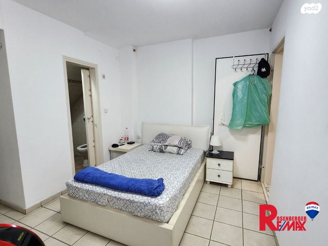 בית פרטי/ קוטג', השזיף 9, שיכוני המזרח, ראשון לציון