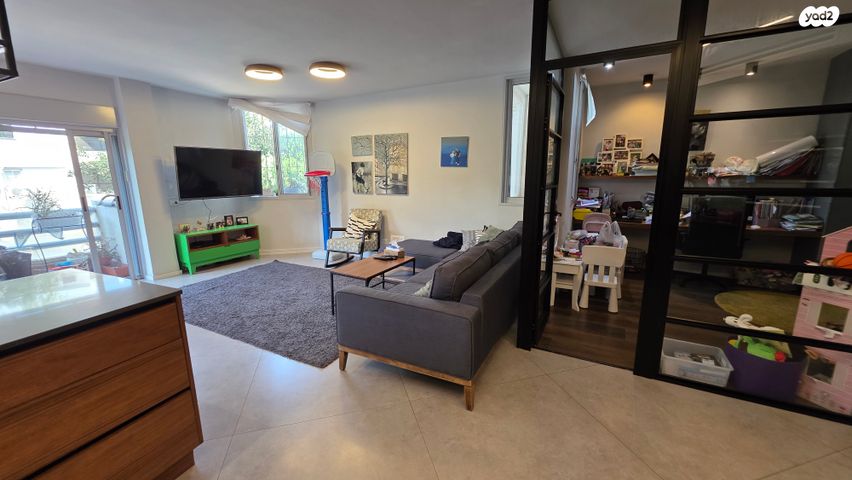 דירה, אליהו גולומב, הדר, רמת השרון