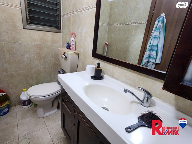 בית פרטי/ קוטג', השזיף 9, שיכוני המזרח, ראשון לציון