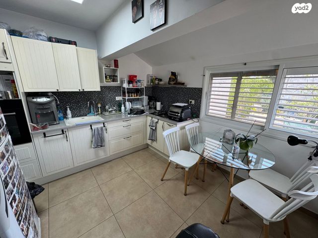 דירה, שפרינצק 1, כפר סבא