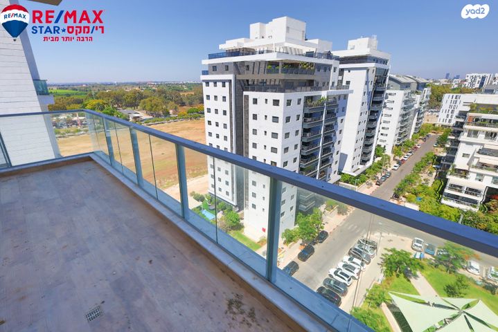 גג/ פנטהאוז, דליה רביקוביץ 9, הרצליה