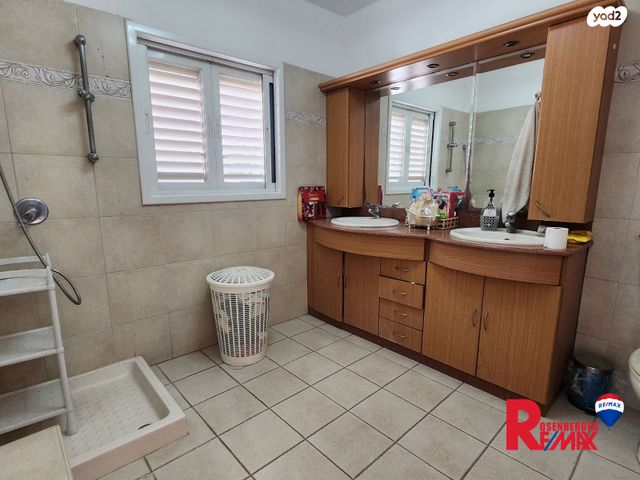 בית פרטי/ קוטג', השזיף 9, שיכוני המזרח, ראשון לציון