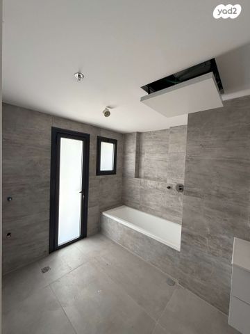 דירת גן, נגבה 26, יד אליהו, תל אביב יפו