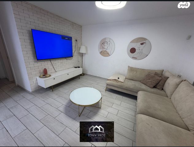 בית פרטי/ קוטג', גן יבנה