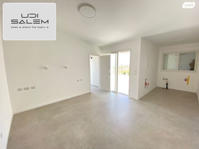 דופלקס, דרך הרעות, פרדסיה, פרדסיה