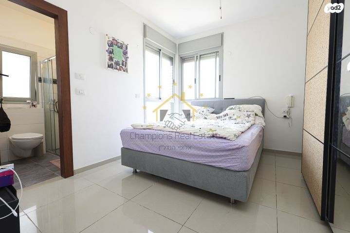 דירה, שדרות בן צבי, אגמים, נתניה