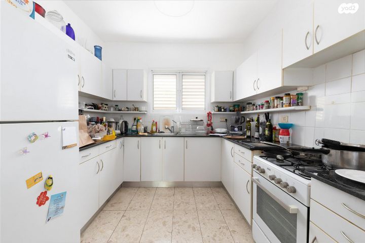 דו משפחתי, הכוהנים, הוד השרון