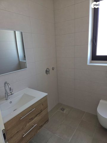 דירה, דרך ששת הימים, סלע, רחובות