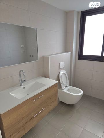 דירה, דרך ששת הימים, סלע, רחובות