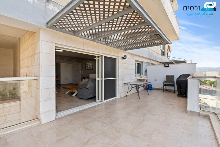 דירה, שרה אמנו, מוריה, מודיעין מכבים רעות