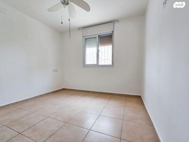 דירת גן, כסלו, מודיעין מכבים רעות