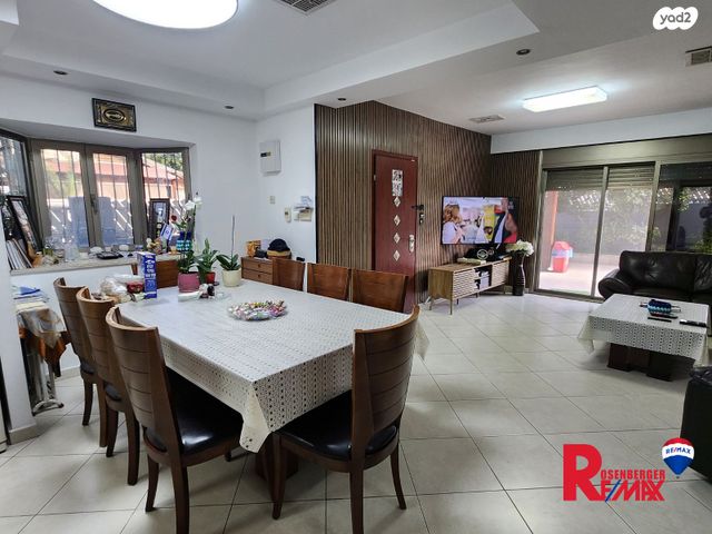 בית פרטי/ קוטג', השזיף 9, שיכוני המזרח, ראשון לציון