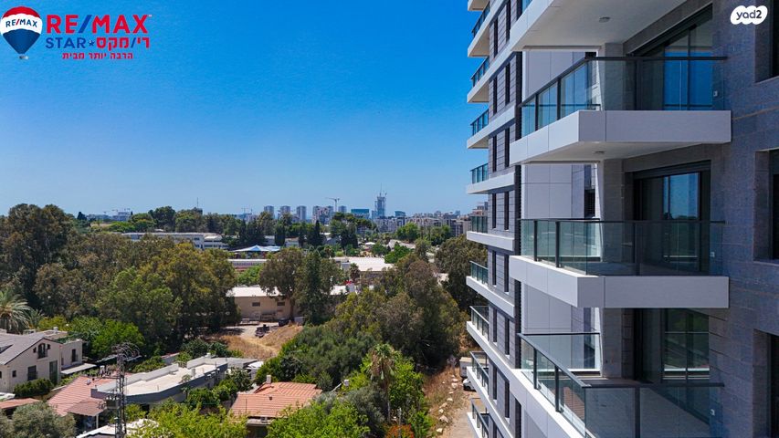 דירה, בר כוכבא, הרצליה