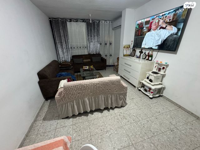 נווה אליעזר וכפר שלם מזרח