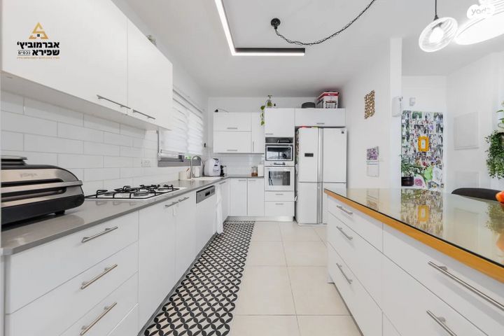 דירה, חטיבת הנח"ל 11, הפארק - צפון ותיק, חדרה