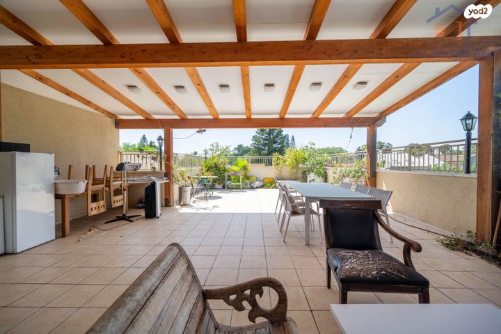 גג/ פנטהאוז, רמת חן, רמת גן