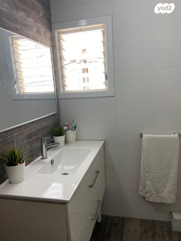 דירה, כצנלסון, ראשון לציון