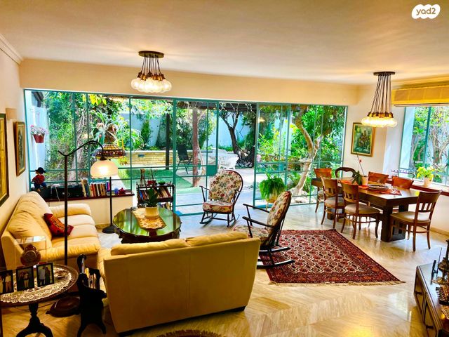 בית פרטי/ קוטג', יקותיאל אדם, ותיקים, כפר סבא