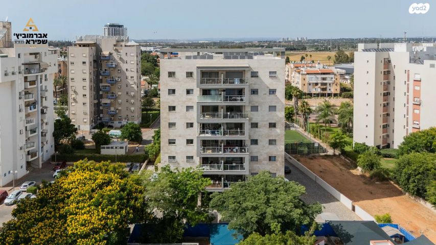 דירה, חטיבת הנח"ל 11, הפארק - צפון ותיק, חדרה