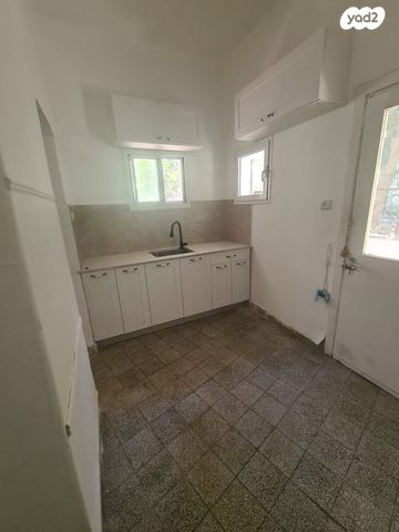 דירה, הלל 15, הדר עליון, חיפה