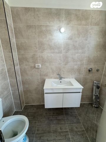 דירה, הרב שלום שבזי 229, פסגות אפק, ראש העין