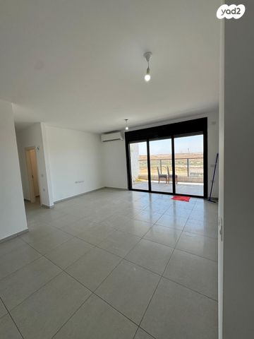 דירה, הרב שלום שבזי 229, פסגות אפק, ראש העין