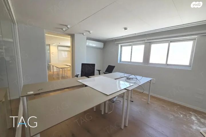 משרדים, משכית, הרצליה